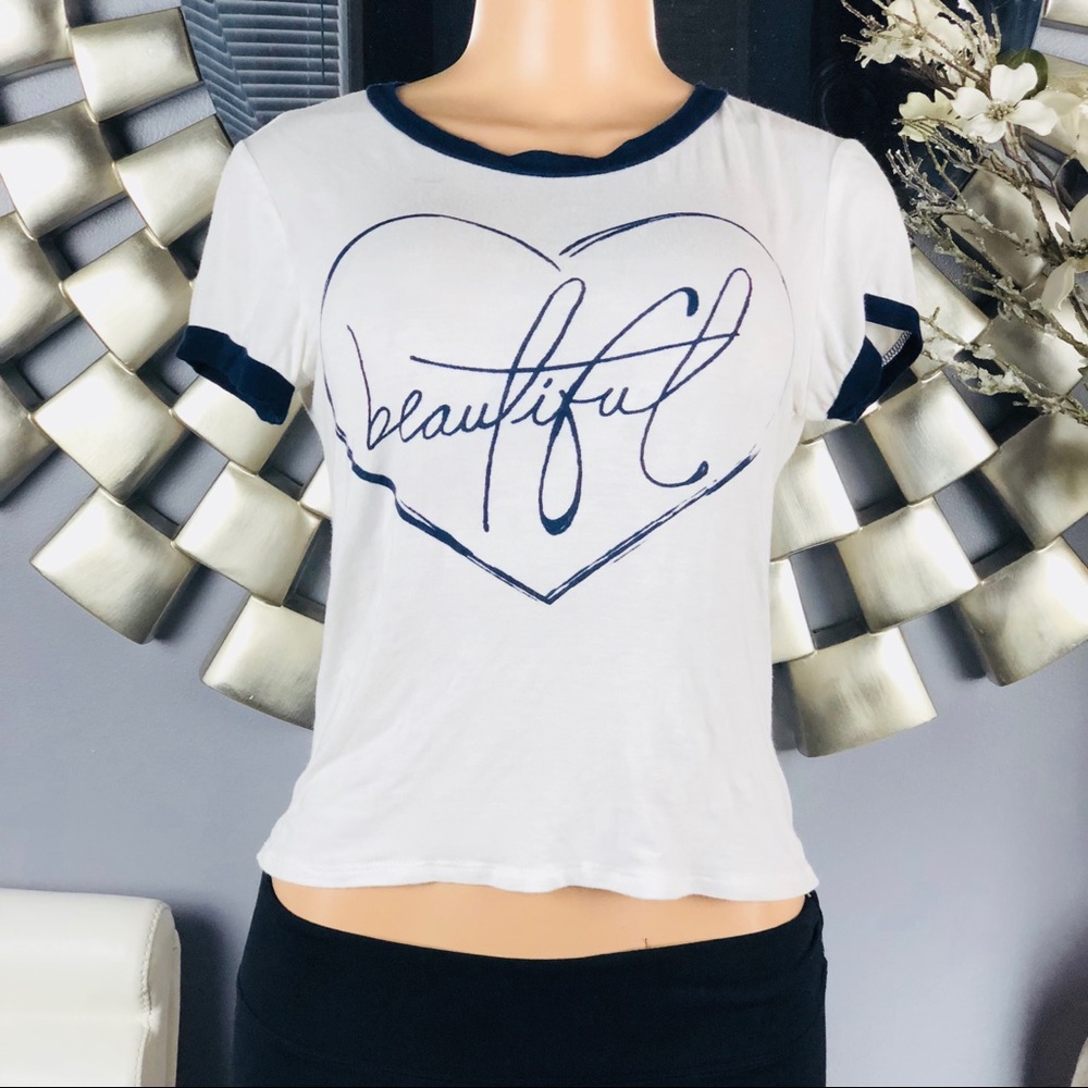 💙 Beautiful Heart Crop Top Tee 💙 - Picture 1 of 6